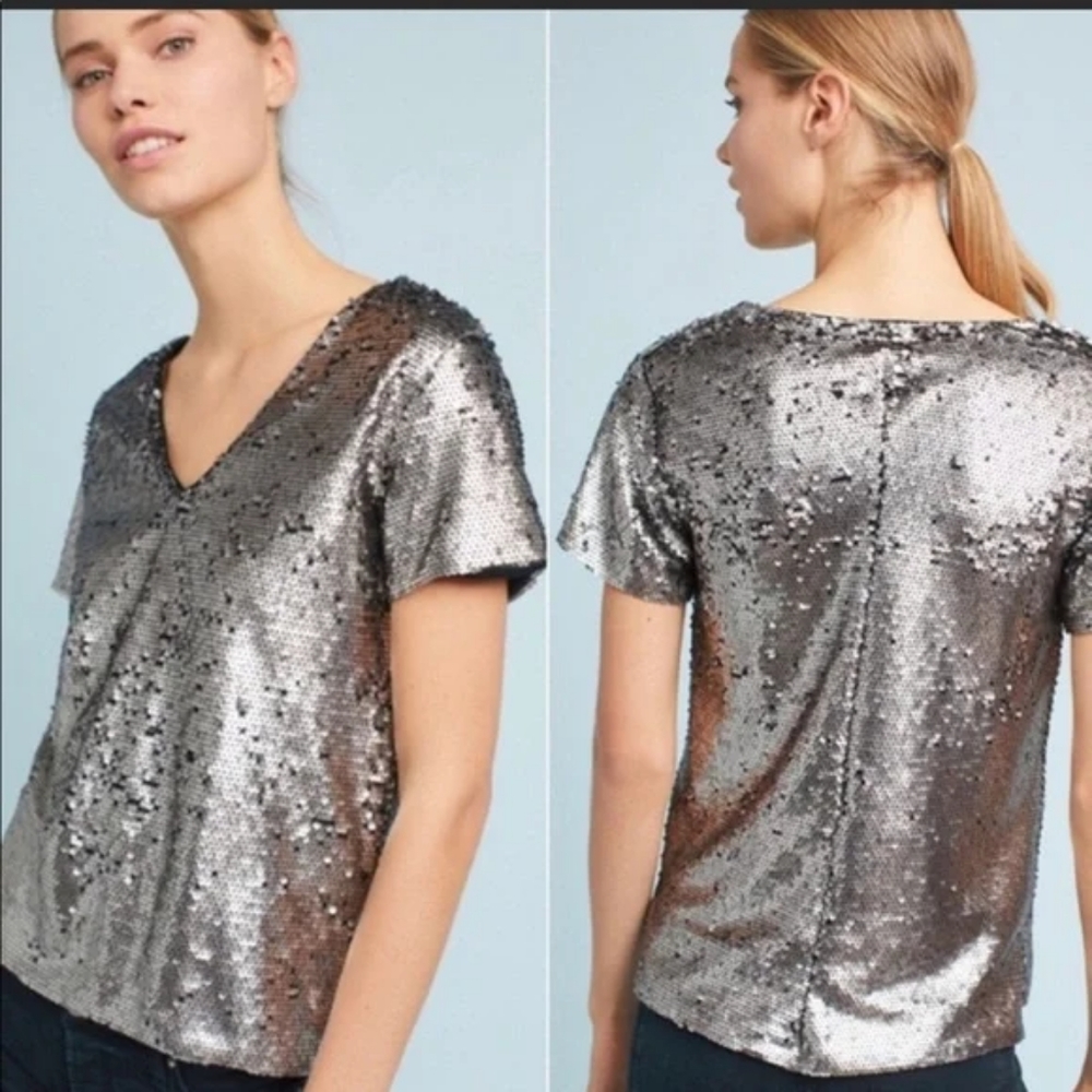 Anthropologie Vanessa Virginia Silver Sequin V-Neck Relaxed Top Size Small